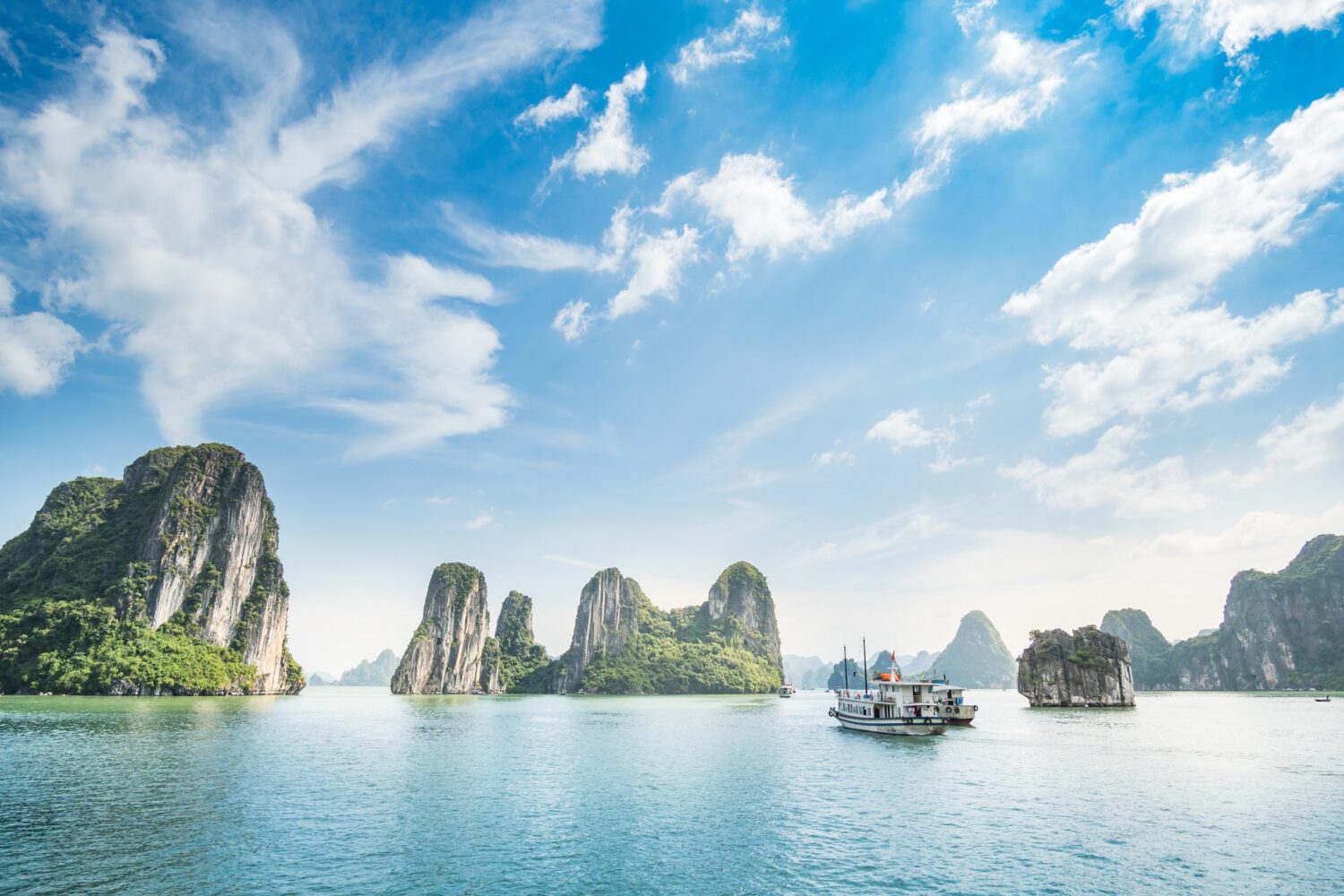 vietnam travel tours