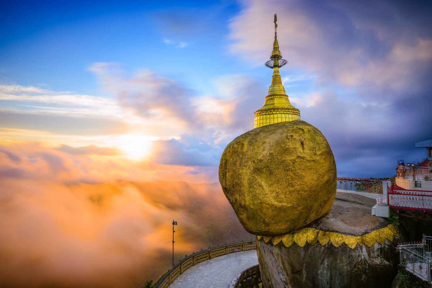 myanmar tourist