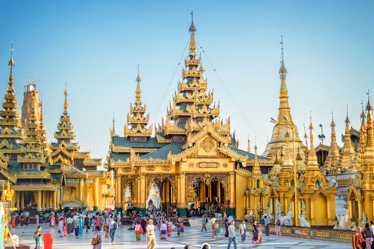 myanmar tourist